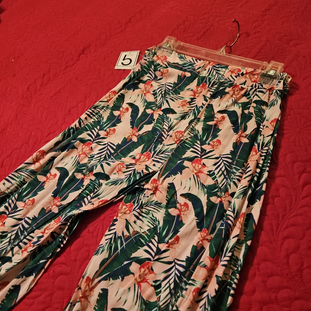 Style 5 casual stretch NWT boho pants